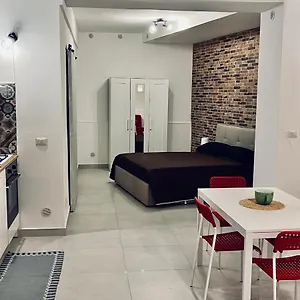 casa-domus.taorminaitalyhotels.com/